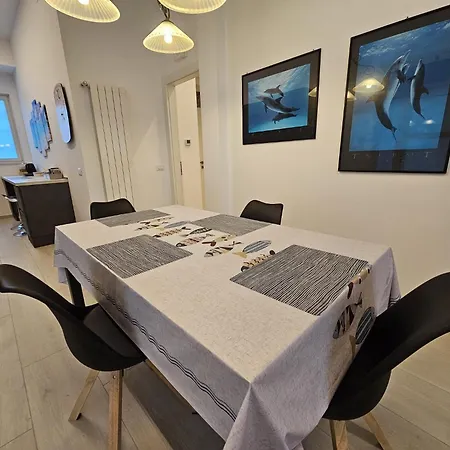 I Delfini Apartment Marinella di Sarzana