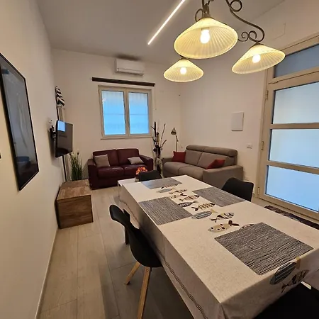 I Delfini Apartment Marinella di Sarzana
